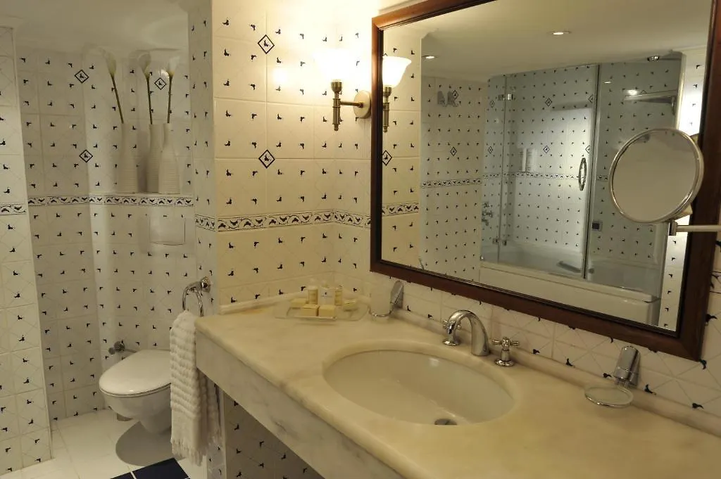 Yade Luxe Hotel Icmeler 2*,